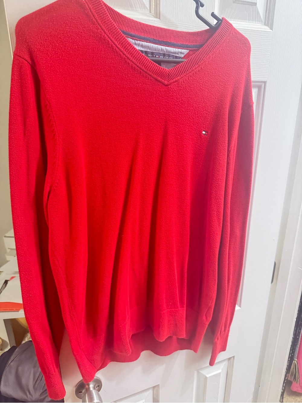 Tommy Hilfiger women’s Large preppy Red V-Neck Sweater